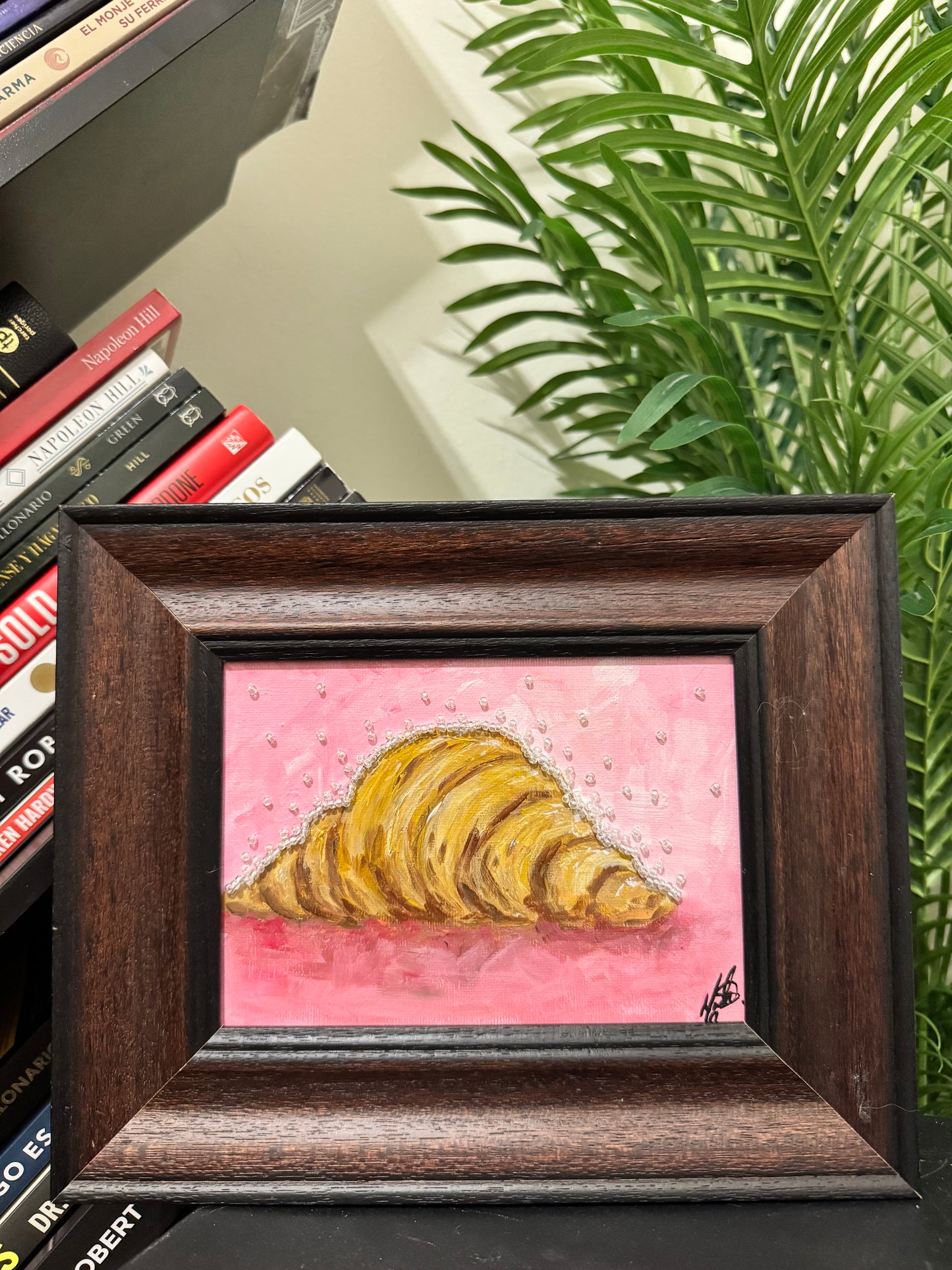Croissant jewels